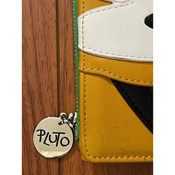 Loungefly x Disney Pluto Cosplay Flap Wallet (Orange/Green, One Size) - Picture 3 of 14